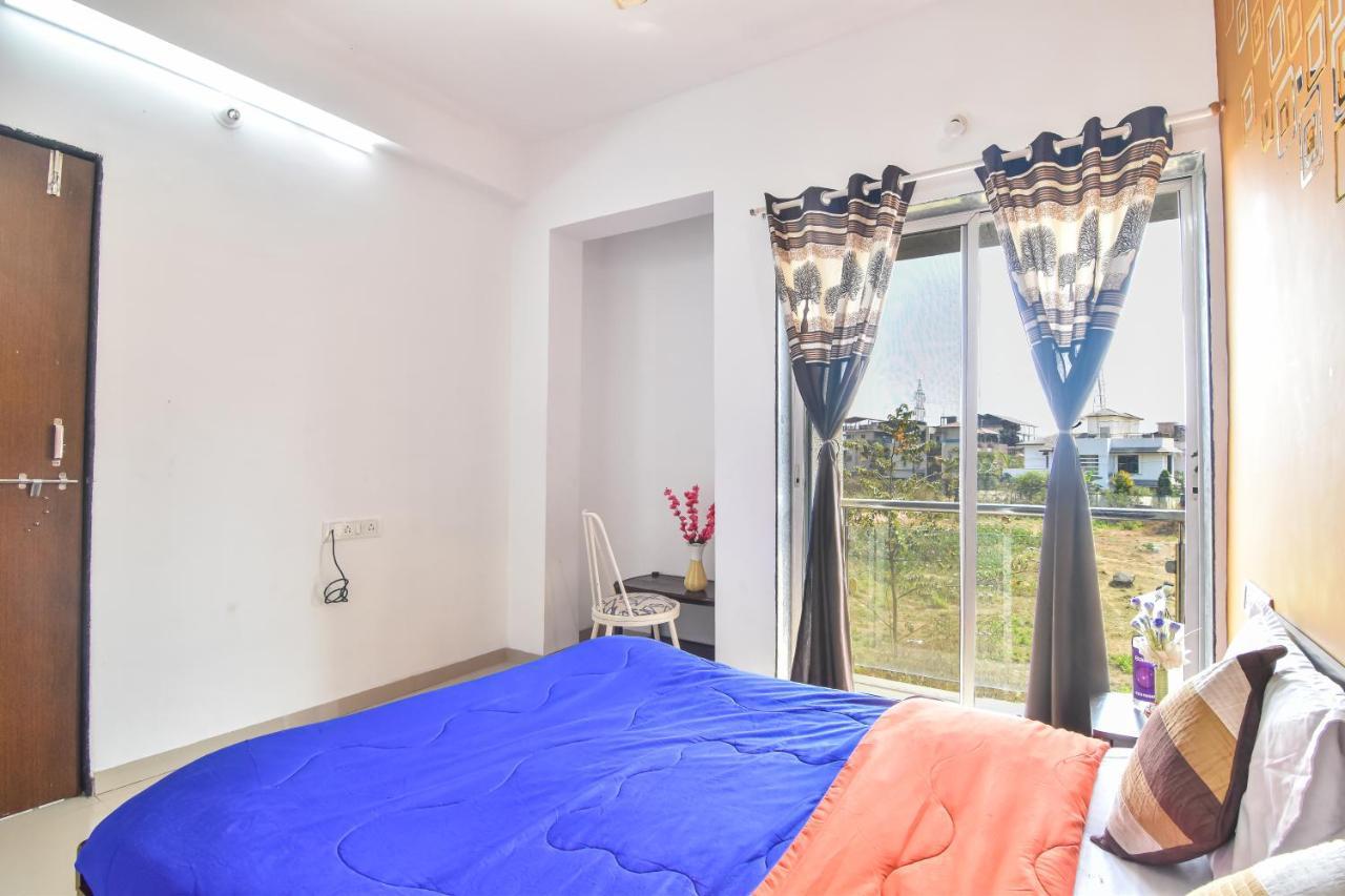 Empyrean Stays Ll Goodluck Bungalow Ll 2Bhk Ll Pool Ll Lonavla Exterior foto